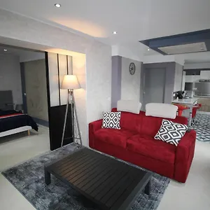 bel-appartement-53-m2.hotels-rhonealpes.com/